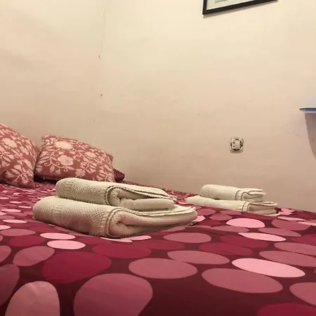 Apartamento Rustic 2 Bedroom Poble Sec Barcelona