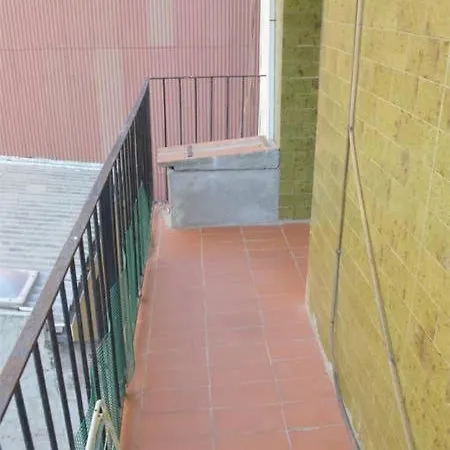 公寓 Rustic 2 Bedroom Poble Sec